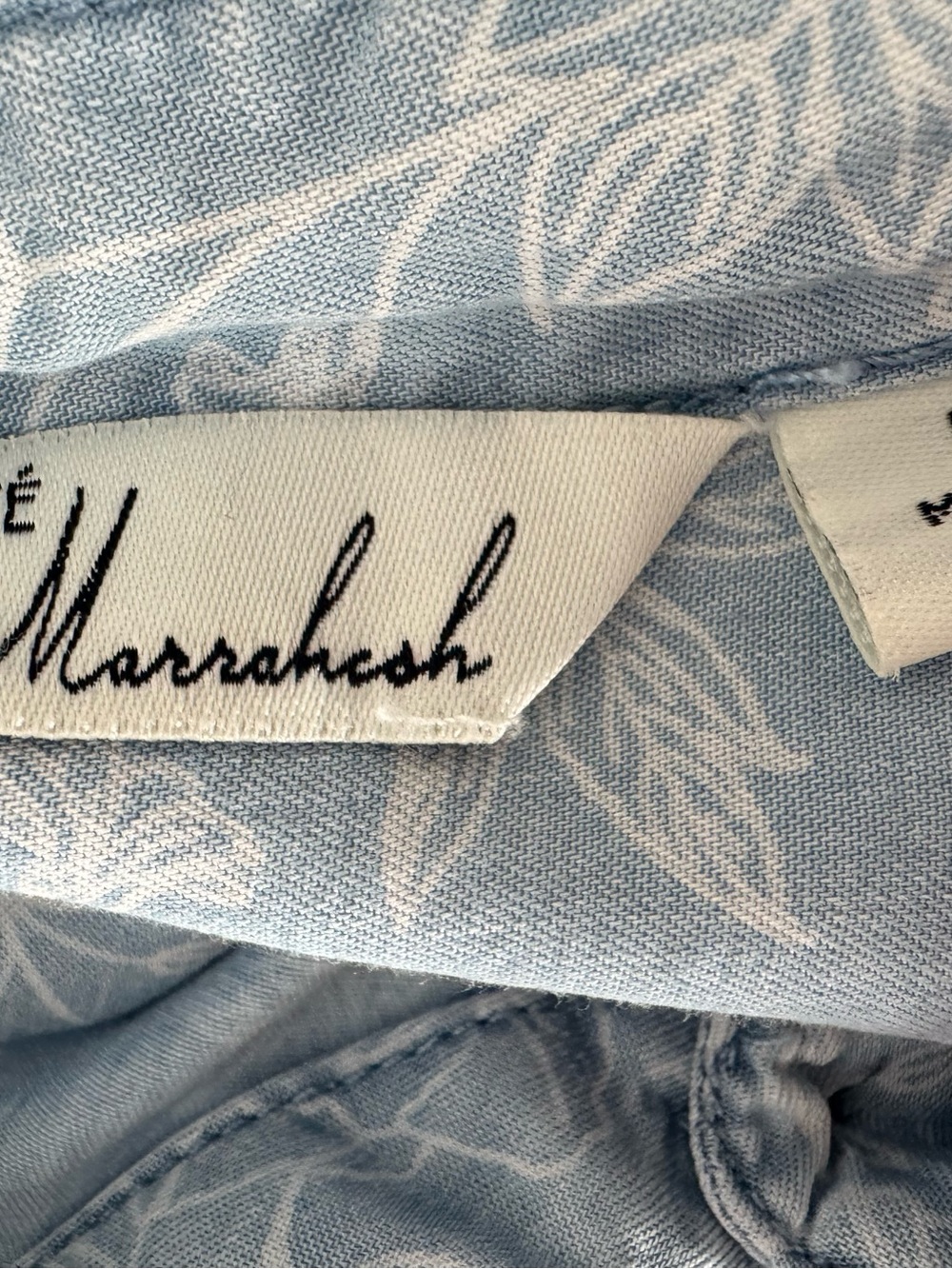 Caffe Marrakesh Chambray Tencel Floral Popover Top - Picture 3 of 5